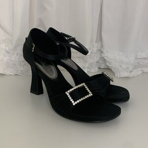 Unlisted by Kenneth Cole Black Rhinestone Strappy Heel Sz 8.5